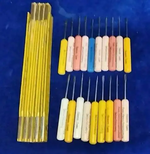 G507/ alte Werbung-Reklame Schraubendreher 19 Stück Holz Radio Elektro 