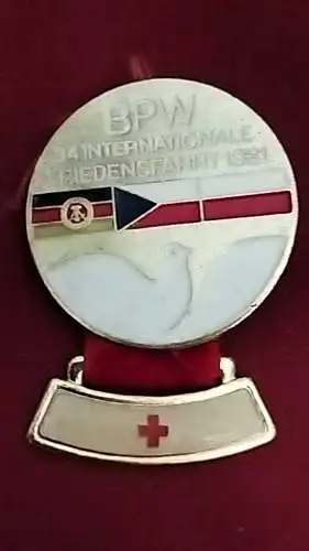 E800/ DDR Sport Friedensfahrt 1981 Abzeichen 