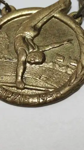 Abzeichen  DDR -  II. Deutsches Turn- und Sportfest  1956