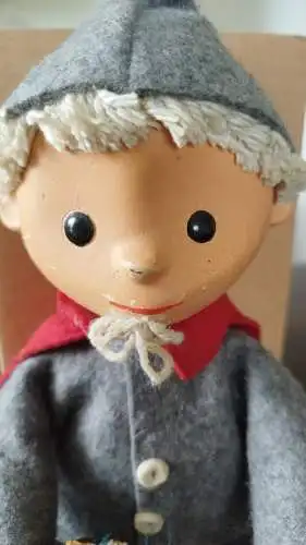 G617/ seltene DDR Sandmann  Puppe 60iger