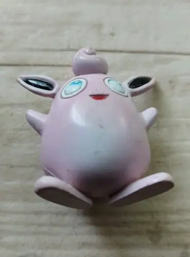 E800/ Alte Pokemon Figuren