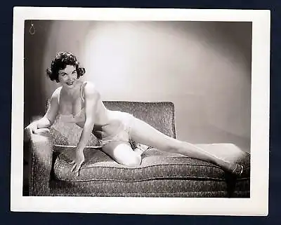 1960 Unterwäsche lingerie Erotik nude vintage Dessous pin up photo Foto Sofa