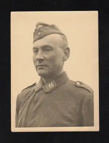 1. Weltkrieg Foto Uniform Militaria photo vintage Soldat Anzug Abzeichen Mütze