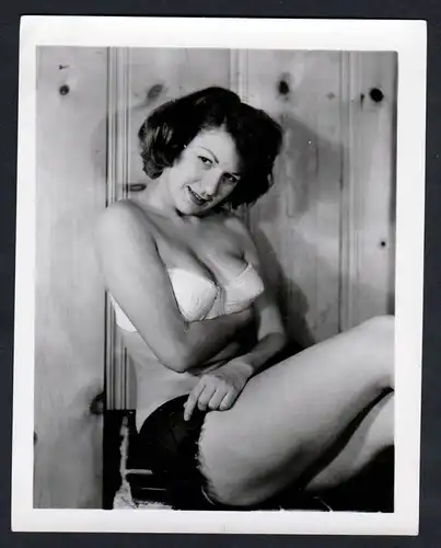 Unterwäsche lingerie Erotik nude vintage Dessous pin up Foto photo