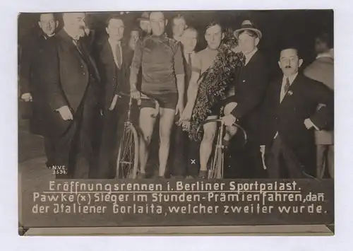 Eröffnungsrennen i. Berliner Sportpalast -  Radsport Fahrrad Berlin Radrennsport Radrennfahren