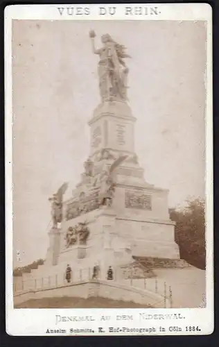 Vues du Rhin. Denkmal au Dem Niderwal.  - Niederwalddenkmal  Rüdesheim am Rhein Rheinland-Pfalz Foto Photo Fot