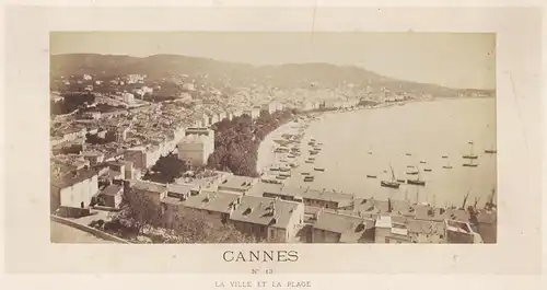 Cannes / La ville et la plage. - Cannes / Alpes-Maritimes Provence-Alpes-Côte d'Azur / France Frankreich