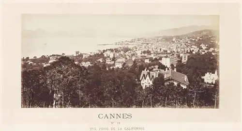 Cannes / Vue prise de la Californie - Cannes / Alpes-Maritimes Provence-Alpes-Côte d'Azur / France Frankreich