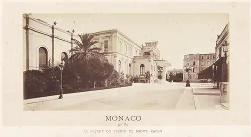 Monaco. La facade du Casino de Monte Carlo.