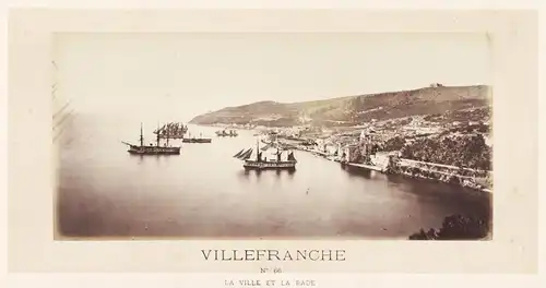 Villefranche. La ville et la rade - Villefranche-sur-Mer / Alpes-Maritimes Provence-Alpes-Côte d'Azur / France