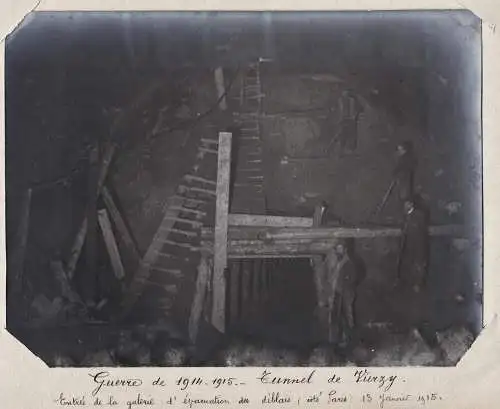 Guerre de 1914. 1915 - Tunnel de Vierzy. Entree de la galerie d'evacuation des deblais (cote Paris) 13 Janvier