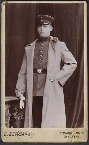 (Mann im Uniform) - Standportrait Soldat soldier CDV Foto Photo vintage
