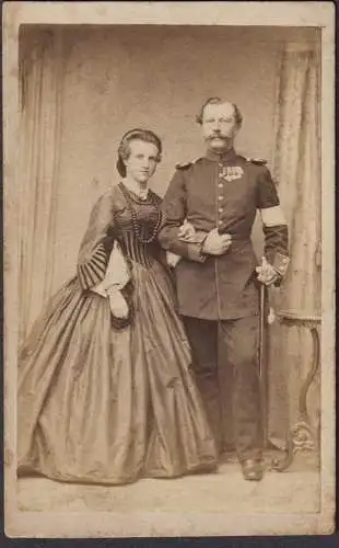Ehepaar married couple / Soldat soldier Uniform / CDV Foto Photo vintage