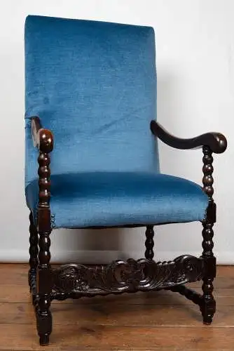 Französischer Fauteuils ca. 1860 Nussbaum