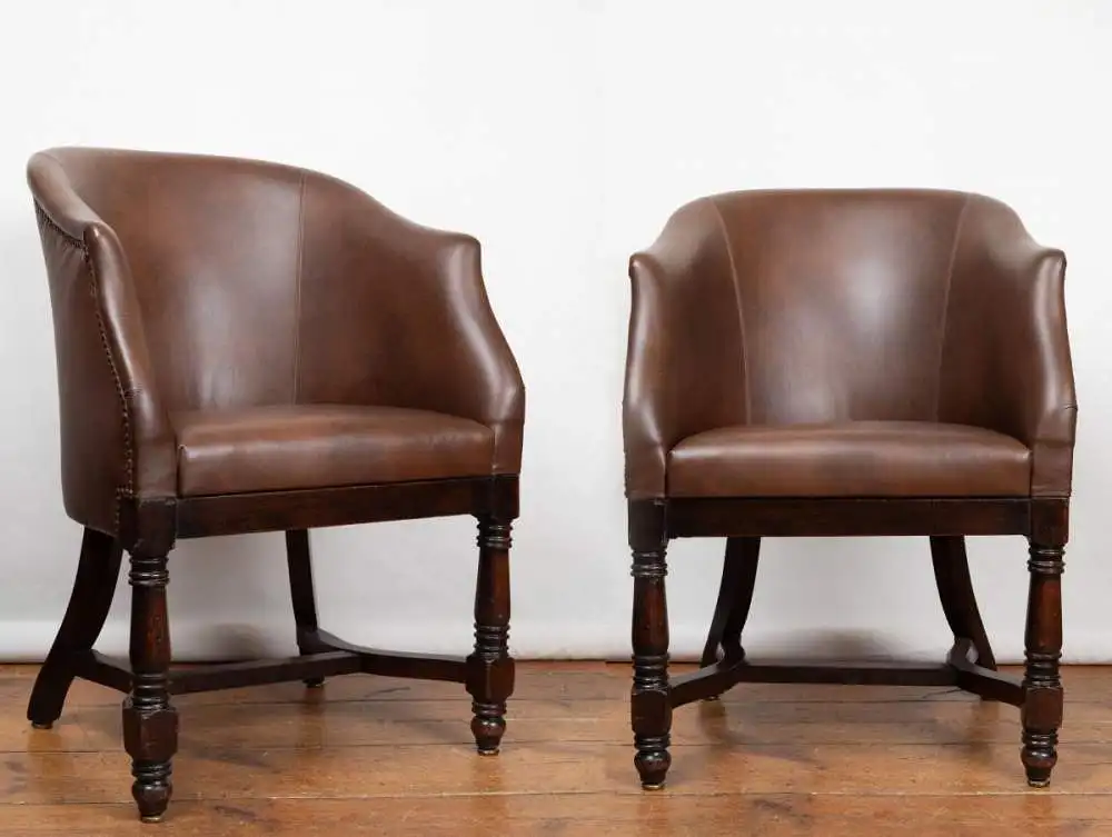 2 Antike cognacfarbene Leder Halbschalensessel - Gründerzeit ca. 1880 0