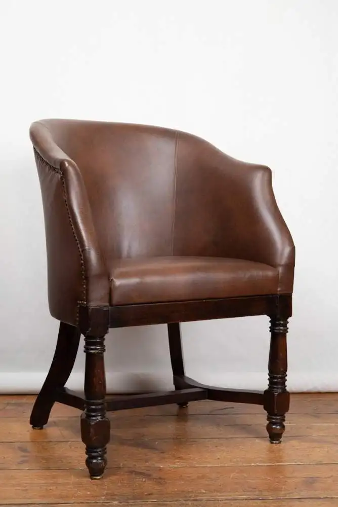 2 Antike cognacfarbene Leder Halbschalensessel - Gründerzeit ca. 1880 1