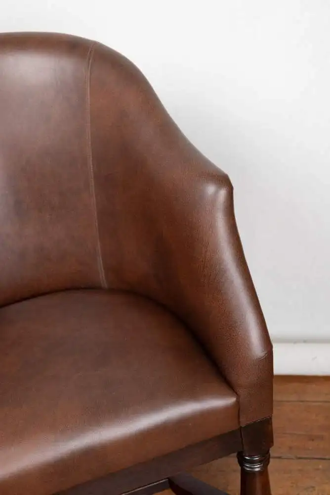 2 Antike cognacfarbene Leder Halbschalensessel - Gründerzeit ca. 1880 2