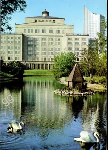 [Echtfotokarte farbig] Messestadt Leipzig, Blick vom Schwanenteich zur Oper. 