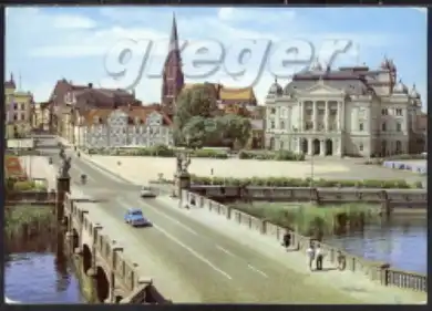 AK DDR Schwerin, Dom u. Theater    25/9 
