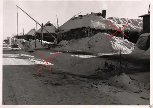  Originalfoto 9x12,5cm Russisches Dorf Krassilina 15.2.1943