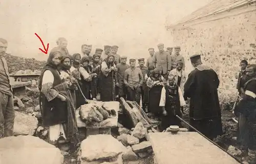  Originalfoto 9x13, Soldaten, Sinti+Roma, Beerdigung, Rumänien, ca. 1917