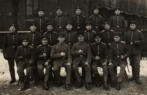  Originalfoto 9x13, Soldaten Inf. Regt. 15, Bromberg, ca. 1915