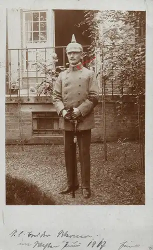 Originalfoto 9x13cm, Deutscher Feldarzt, Säbel, im Westen 1917