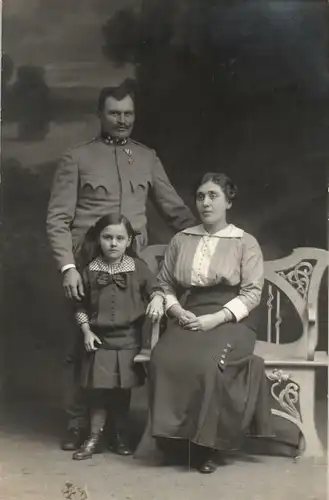  Originalfoto 9x13, KuK Soldat Tscheche mit Orden, ca. 1916