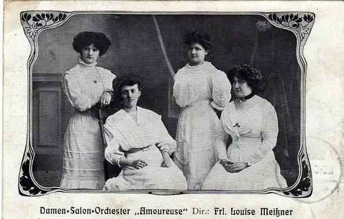  Foto AK, Damen-Salon-Orchester Amoureuse, 1909
