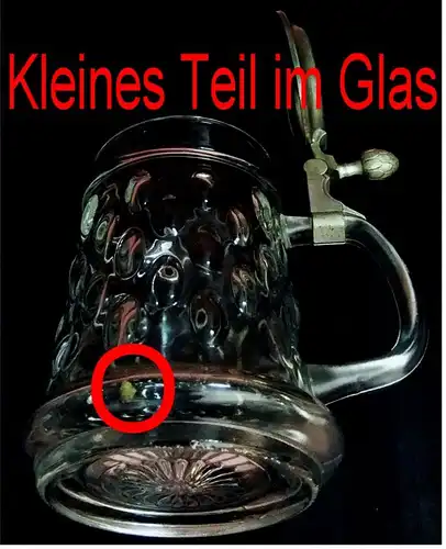 Bierkrug aus Glas - Mit Zinndeckel -

 Ca. 0,5 Liter Volumen - 
 