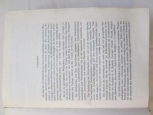 Romuald Zylka: Wydawnictwa Geologiczne: Geologisches Wörterbuch - englisch-polnisch+russisch+französisch+deutsch /
Wydawnictwa Geologiczne : Geological Dictionary / Slownik Geologiczny / Dictionnaire De Geologie. 