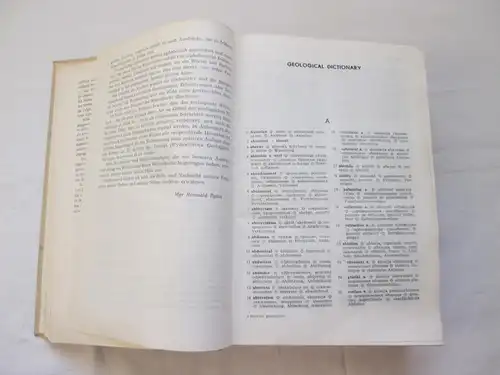 Romuald Zylka: Wydawnictwa Geologiczne: Geologisches Wörterbuch - englisch-polnisch+russisch+französisch+deutsch /
Wydawnictwa Geologiczne : Geological Dictionary / Slownik Geologiczny / Dictionnaire De Geologie. 