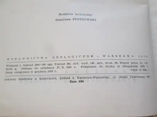 Romuald Zylka: Wydawnictwa Geologiczne: Geologisches Wörterbuch - englisch-polnisch+russisch+französisch+deutsch /
Wydawnictwa Geologiczne : Geological Dictionary / Slownik Geologiczny / Dictionnaire De Geologie. 