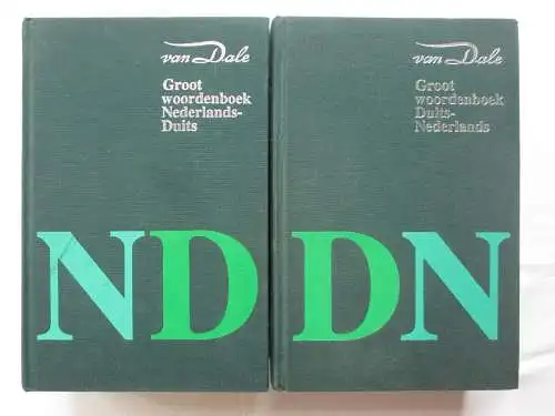 van Dale: Großwörterbuch - Niederländisch (1.) Niederländisch-Deutsch + 2.) Deutsch-Niederländisch) / van Dale: Groot woordenboek - Duits (1.) Nederlands-Duits + 2.) Duits-Nederlands). 