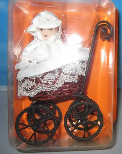Puppenwagen