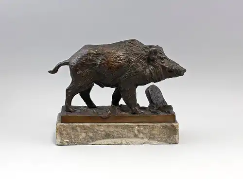 Bronzierte Metallguss-Plastik sign. Richard Rusche Keiler Wildschwein 