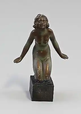 Kleine Skulptur Weiblicher Akt Zinkspritzguss Jugendstil um 1900 99838037