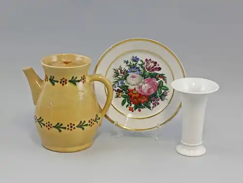 Kleines Konvolut Keramik-Kanne Weißporzellan-Vase handbemalt Teller 99880064