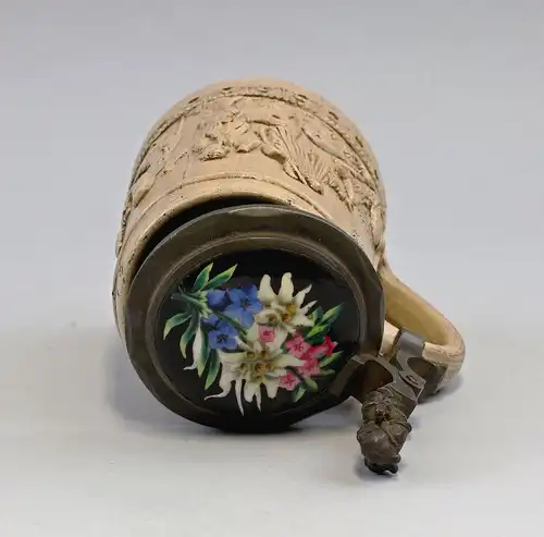 8145009 Keramik Model-Bierkrug Humpen Reliefdekor Trinkszenen