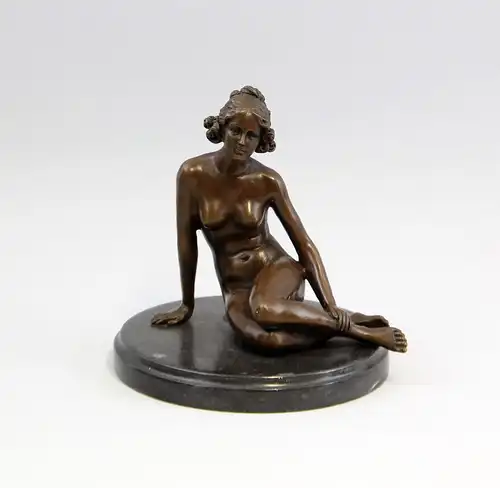 9937208-dss Bronze Skulptur Figur Akt Nackte sitzend Jugendstil 17x19cm