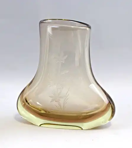 8335017 Zwei Glas Vasen Murano handbeschliffen