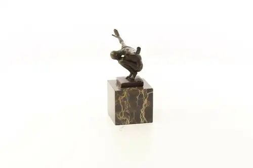 9973481-dss Bronze Skulptur Figur Nackter Mann 15x7x14cm