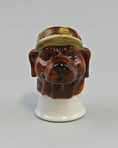 9959473 Porzellan Figur Briefbeschwerer Hund Armymütze Ens 8x9cm