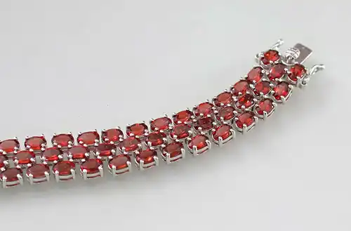 8425010 925er Silber Granat-Armband L18,5cm