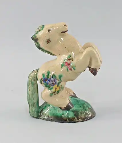 8445004 Keramik Figur Bäumendes Pferd Parus Speck & Co. um 1930 Laufglasur
