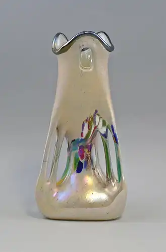 8335124 Glas Dreihenkel-Vase Murano Designer-Vase
