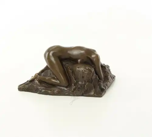 9973623-dss Bronze Figur Skulptur Akt Nackte Mädchen liegend 10x12x23cm