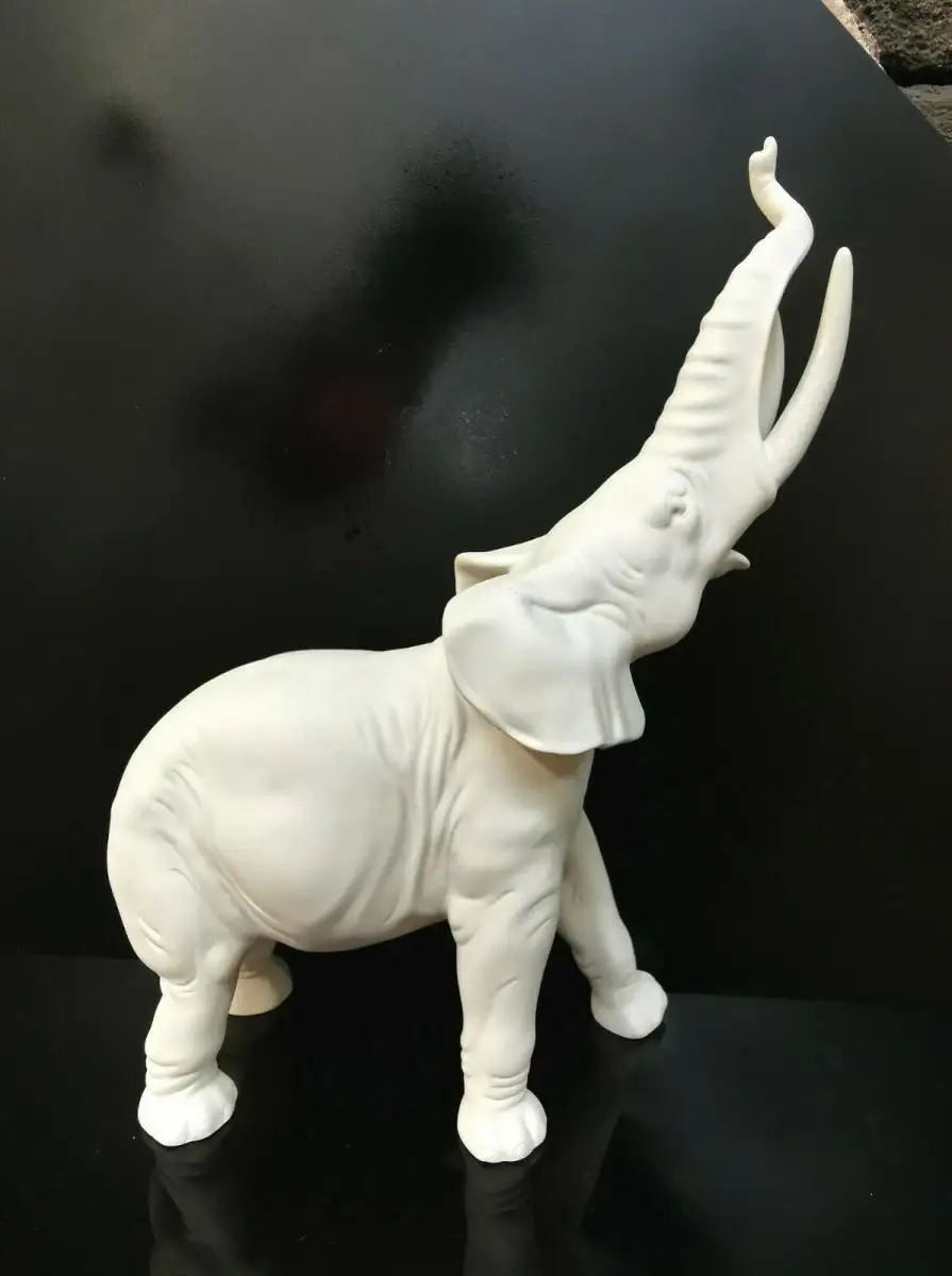 9942987-ds Wagner&Apel Porzellan Figur Elefant weiß 24x30,5cm 1