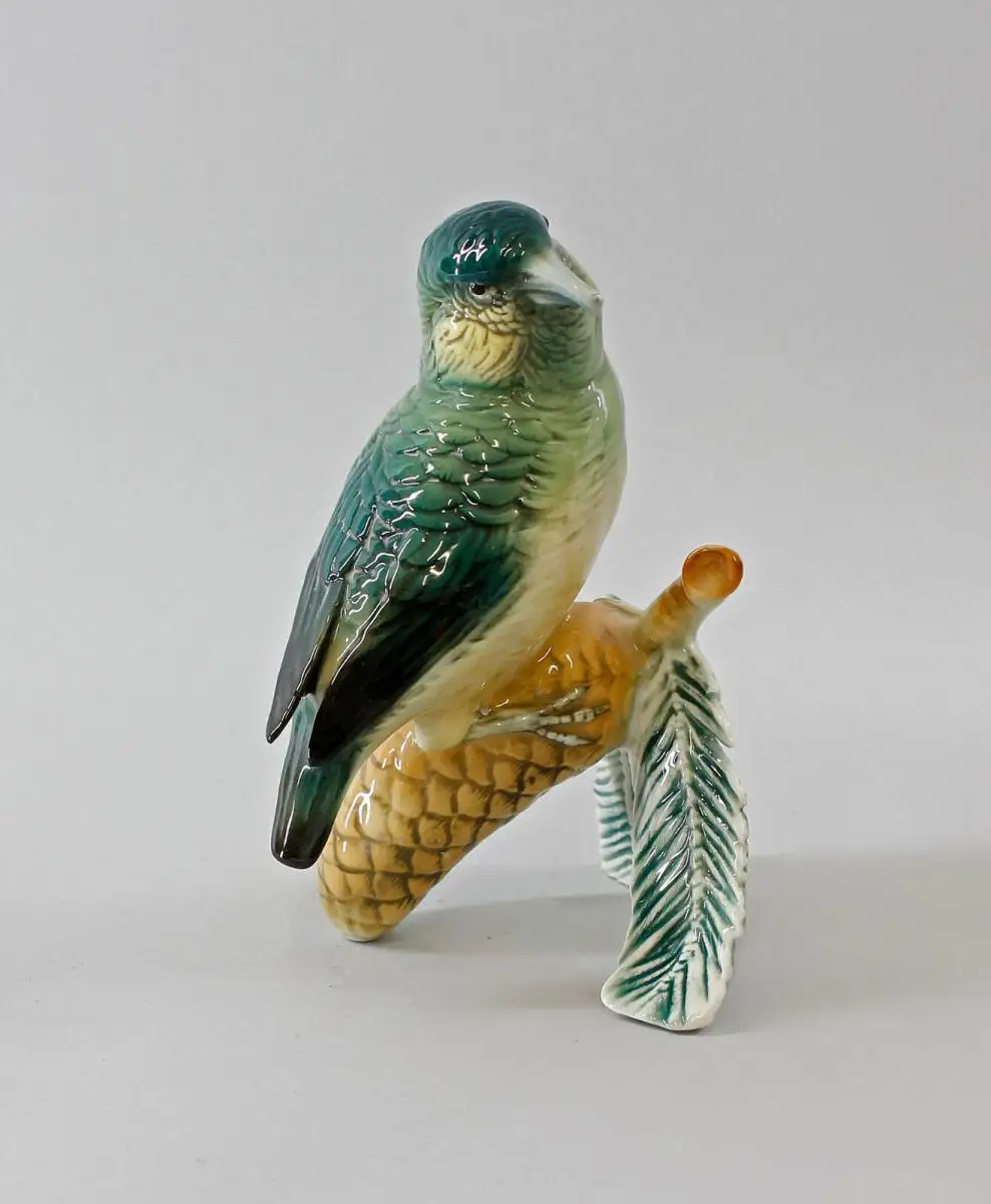 9997648 Porzellan Figur Vogel Fichten-Kreuzschnabel grün Ens H14cm 0