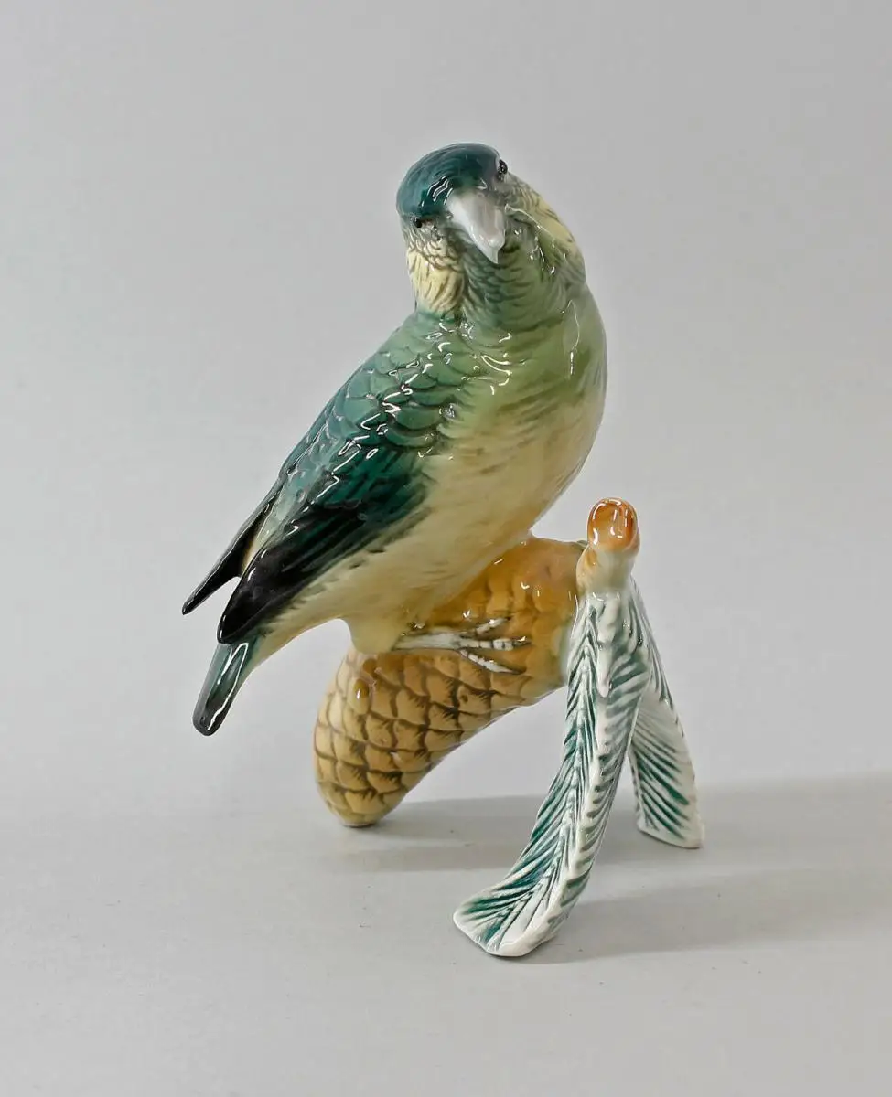 9997648 Porzellan Figur Vogel Fichten-Kreuzschnabel grün Ens H14cm 1